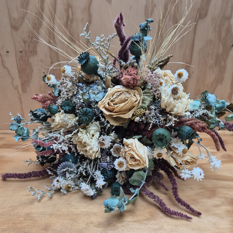 Moana- dried flower bouquet