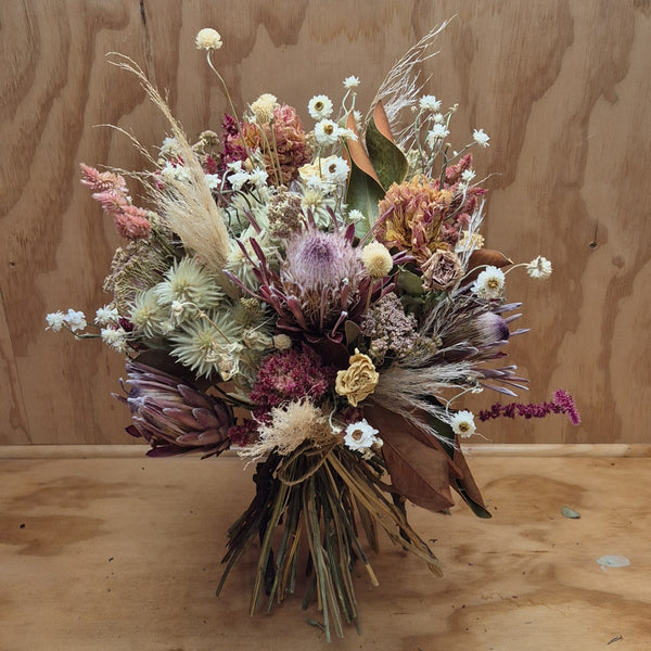 Olivia dried flower bouquet