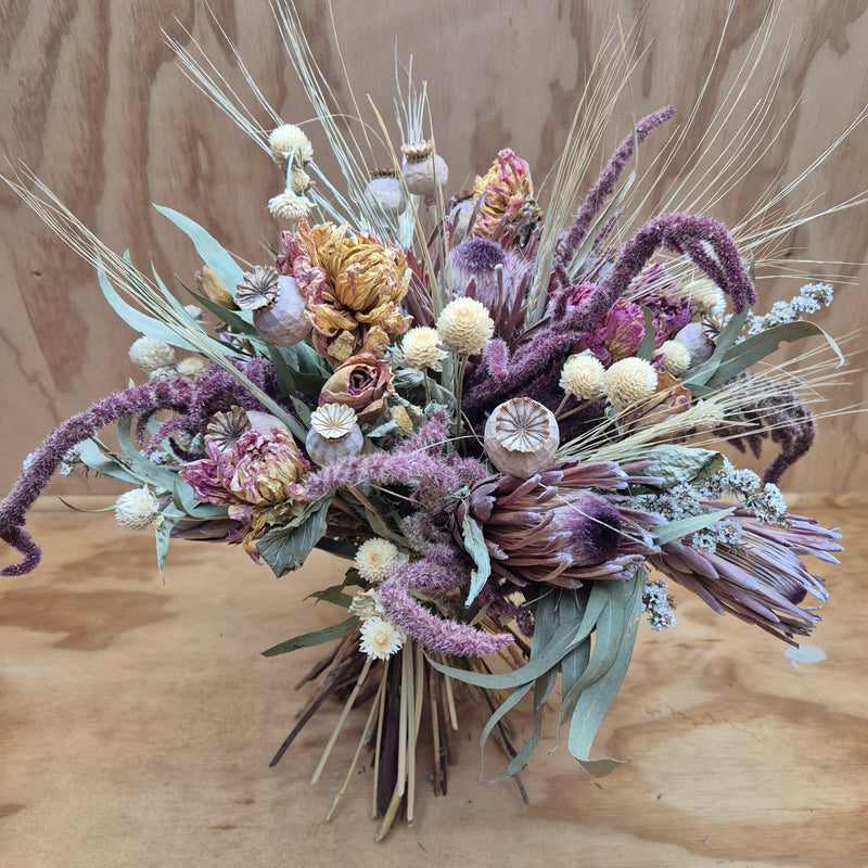Nyrah- posy of dried flowers