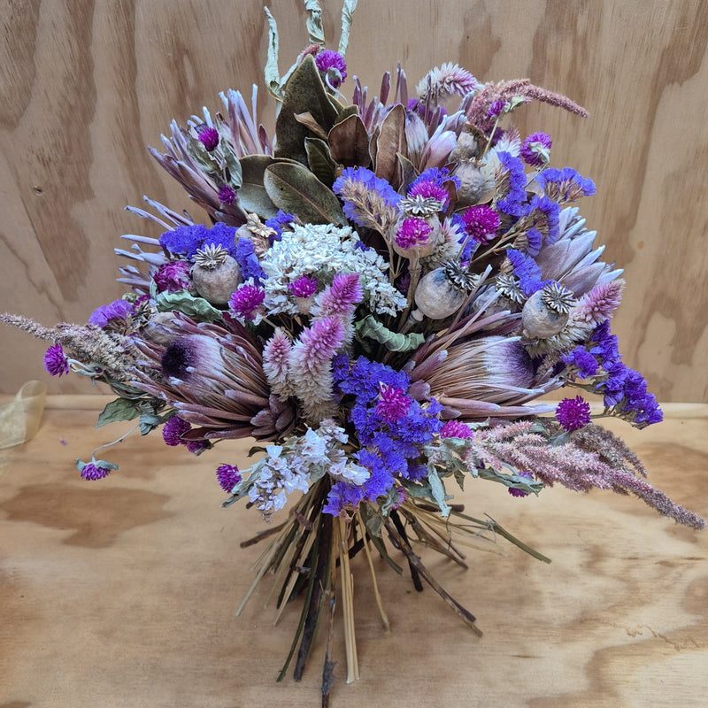 Bryony-dried flower bouquet