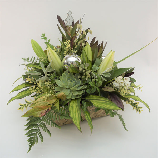 Florist Choice: Christmas Flax Box Arrangement